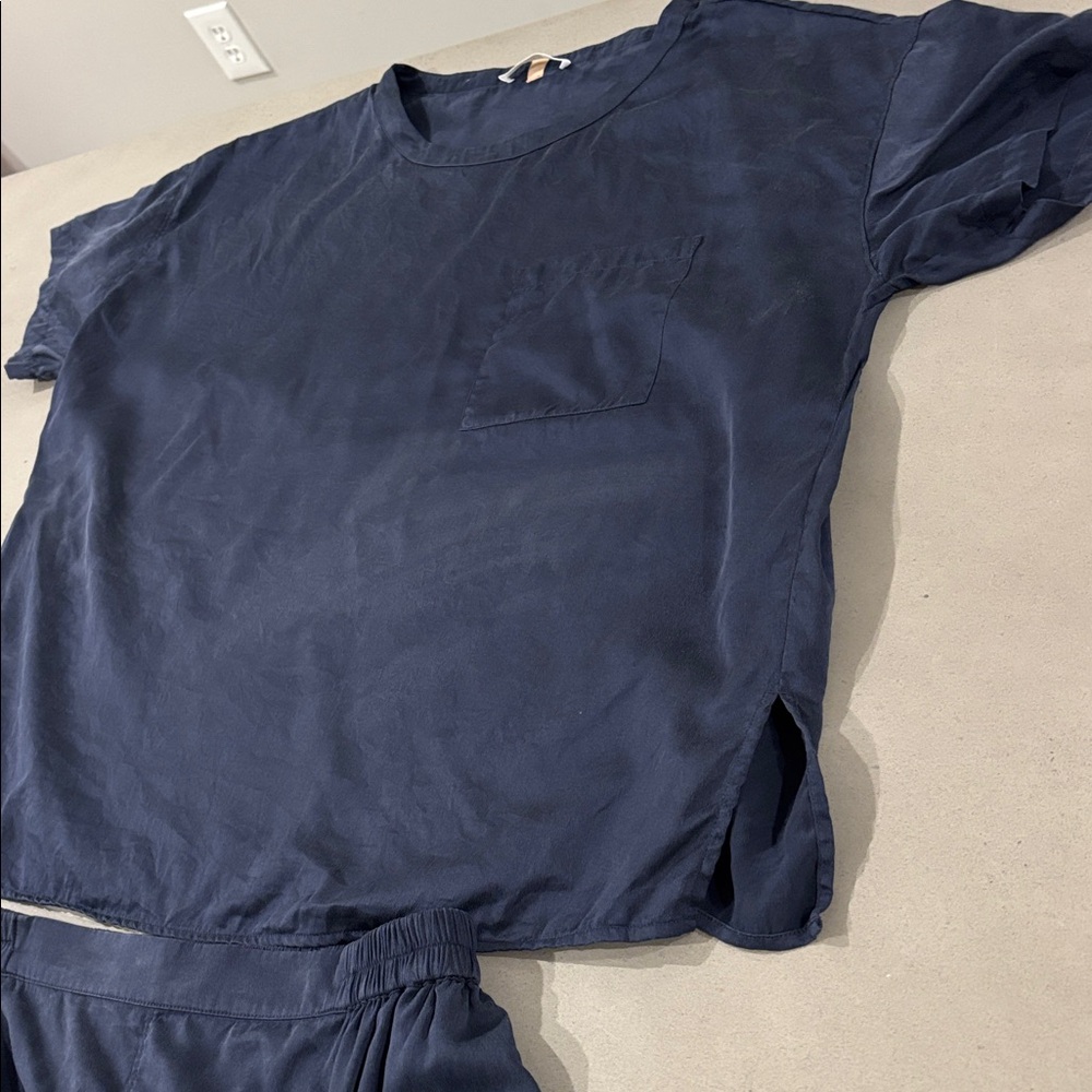 Lunya Washable Silk Tee Short Set - Picture 7 of 9